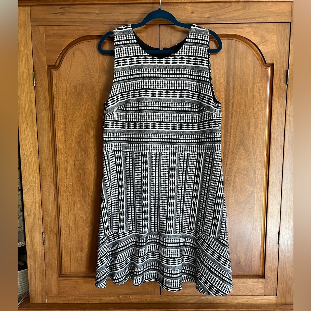 Kenneth Cole Dress Size 16